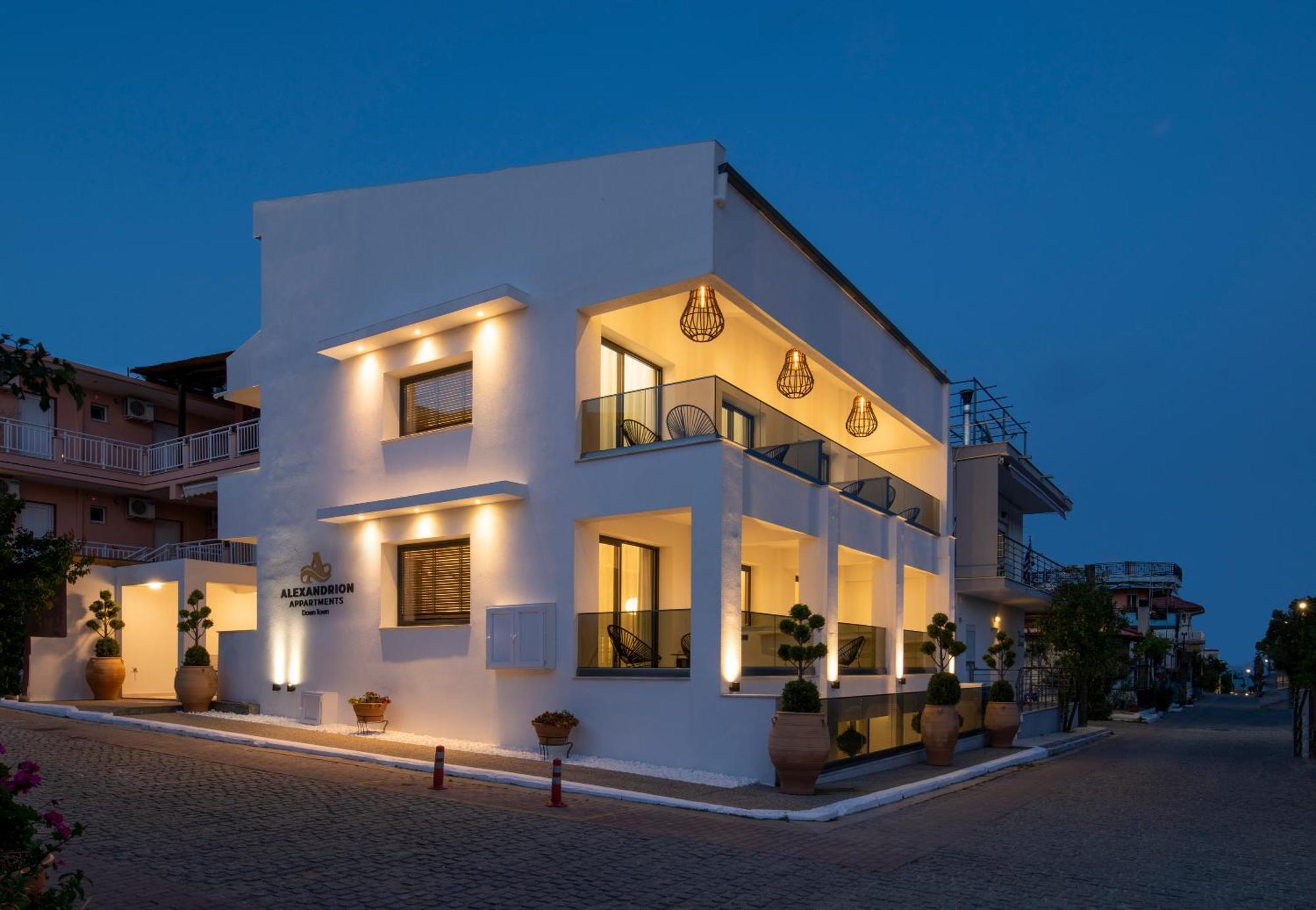 Alexandrion Appartements Down Town Sarti Ngoại thất bức ảnh